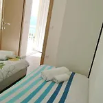 Panorama *